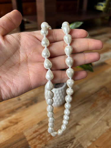 Dewdrop Pearl Necklace